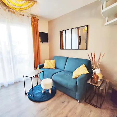 L'escampette, Duplex T3, Centre Luchon, Wifi, Casier A Skis, 4 Personnes Apartment